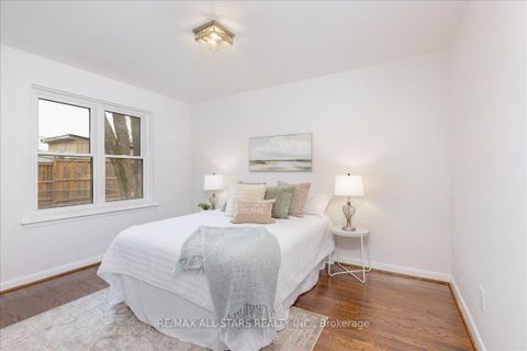 Photo 13 at 55 Sancrest Drive, Bendale, Toronto