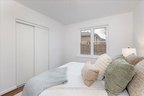 Photo 14 at 55 Sancrest Drive, Bendale, Toronto