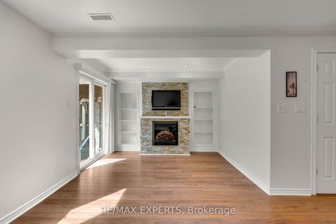 Photo 29 at 61 - 19 Foxchase Avenue, East Woodbridge, Vaughan