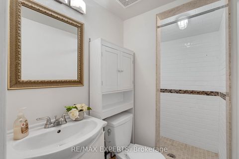 Photo 30 at 61 - 19 Foxchase Avenue, East Woodbridge, Vaughan