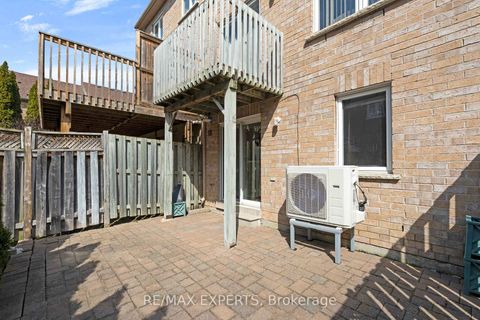 Photo 35 at 61 - 19 Foxchase Avenue, East Woodbridge, Vaughan