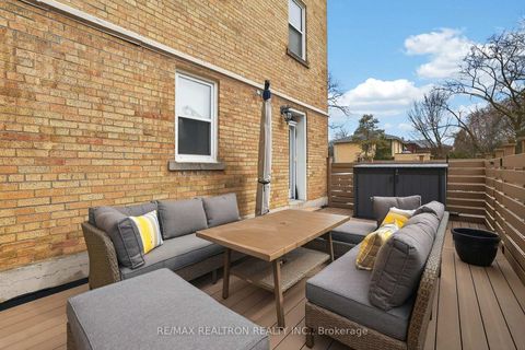 Photo 23 at 106 - 2603 Bathurst Street, Forest Hill North, Toronto