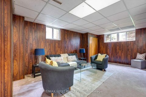 Photo 19 at 29 Fulwell Crescent, York University Heights, Toronto