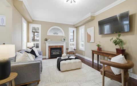 Photo 12 at 26 Corsham Drive, Brooklin, Whitby