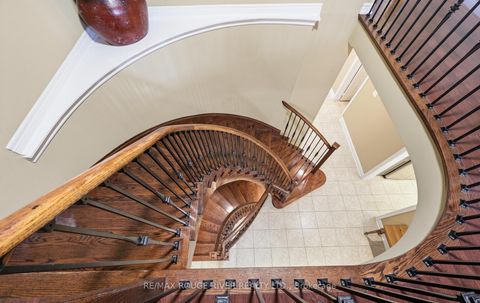 Photo 18 at 26 Corsham Drive, Brooklin, Whitby