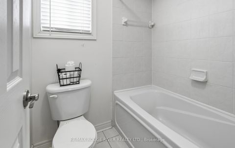 Photo 26 at 26 Corsham Drive, Brooklin, Whitby