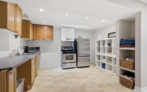 Photo 39 at 26 Corsham Drive, Brooklin, Whitby