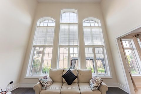 Photo 13 at 21 Paradise Valley Trail, Nobleton, King