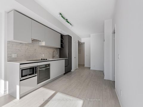 Photo 10 at 1711 - 55 Mercer Street, Waterfront Communities C1, Toronto