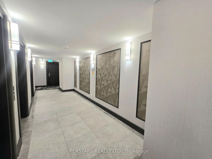 Photo 7 at 909 - 115 Omni Drive, Bendale, Toronto