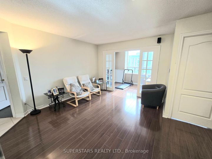 Photo 11 at 909 - 115 Omni Drive, Bendale, Toronto