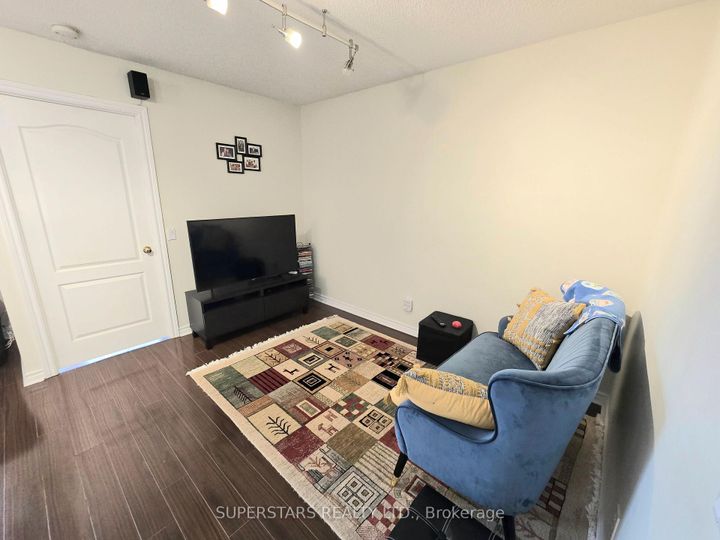 Photo 13 at 909 - 115 Omni Drive, Bendale, Toronto