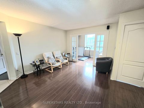 Photo 11 at 909 - 115 Omni Drive, Bendale, Toronto