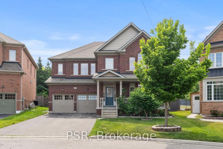 Photo 3 at 12 Danfield Court, Credit Valley, Brampton