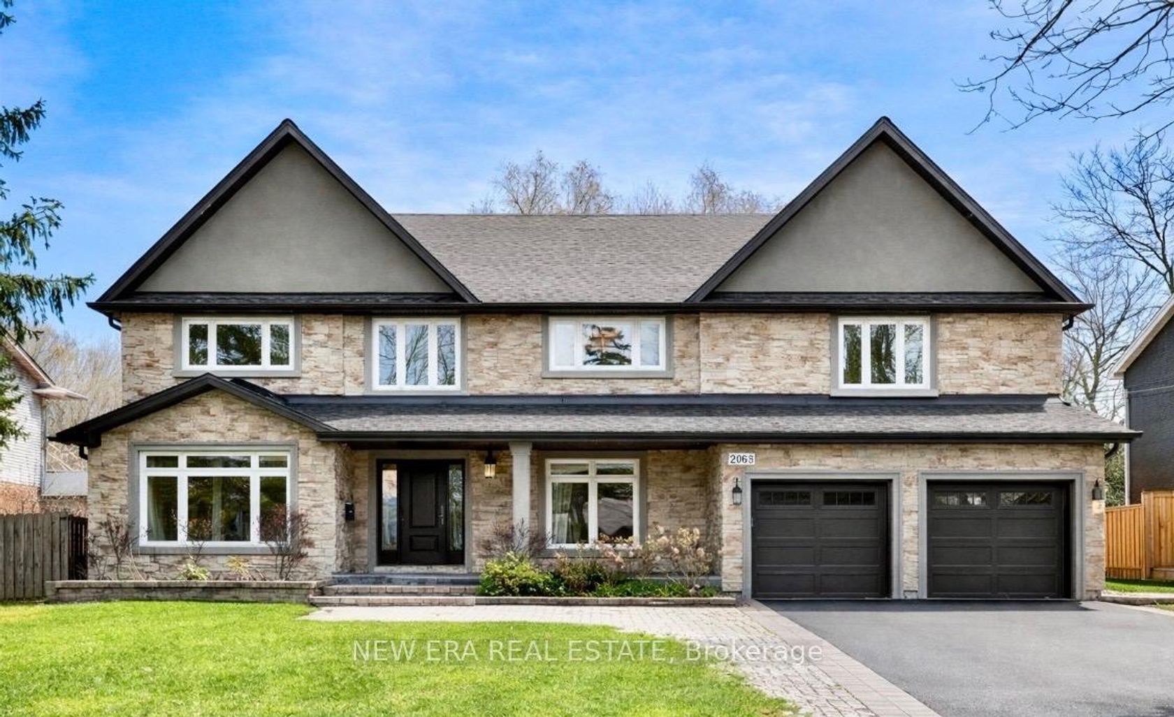 2068 Mississauga Road, Sheridan, Mississauga 