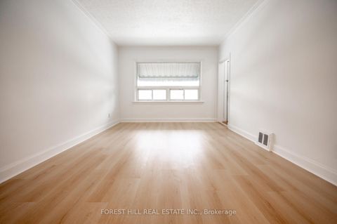 Photo 5 at 667 Pharmacy Avenue, Birchmount, Toronto