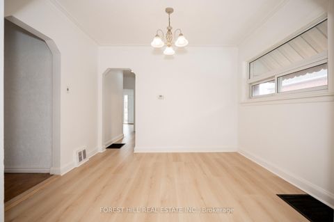 Photo 7 at 667 Pharmacy Avenue, Birchmount, Toronto