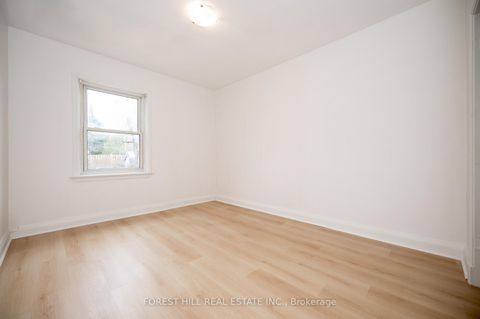 Photo 9 at 667 Pharmacy Avenue, Birchmount, Toronto