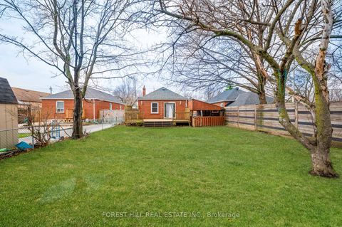 Photo 25 at 667 Pharmacy Avenue, Birchmount, Toronto