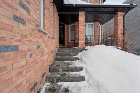 Photo 1 at 25 Meyer Avenue, East Bayfield, Barrie