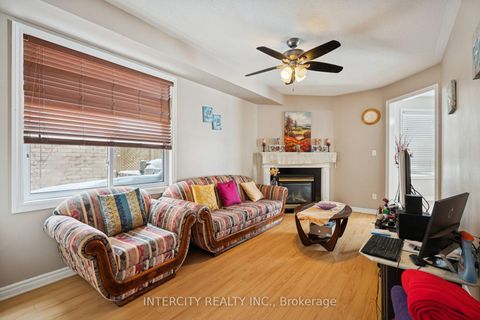 Photo 8 at 25 Meyer Avenue, East Bayfield, Barrie