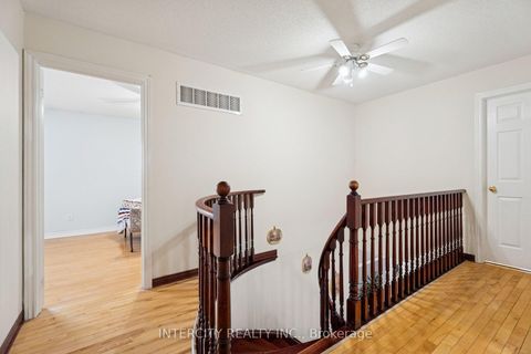 Photo 22 at 25 Meyer Avenue, East Bayfield, Barrie