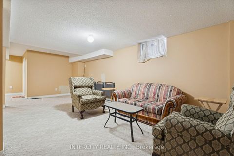 Photo 40 at 25 Meyer Avenue, East Bayfield, Barrie