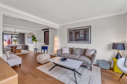 Photo 3 at 14 Eighth Street, New Toronto, Toronto