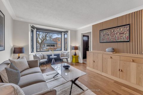 Photo 4 at 14 Eighth Street, New Toronto, Toronto