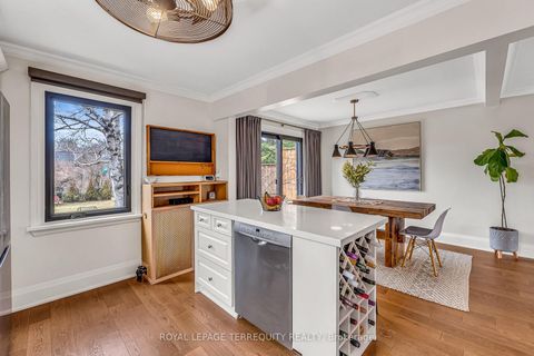 Photo 9 at 14 Eighth Street, New Toronto, Toronto