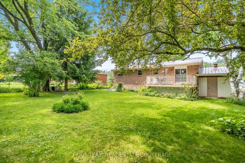 Photo 32 at 13 Jardine Crescent, Creemore, Clearview