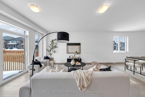 Photo 13 at 48 Barnyard Trail, Rural Barrie Southeast, Barrie