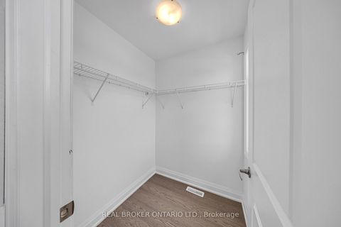 Photo 29 at 48 Barnyard Trail, Rural Barrie Southeast, Barrie