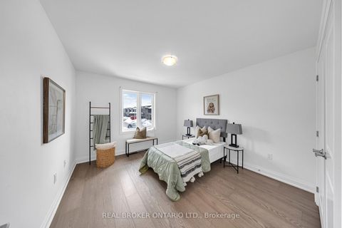 Photo 37 at 48 Barnyard Trail, Rural Barrie Southeast, Barrie