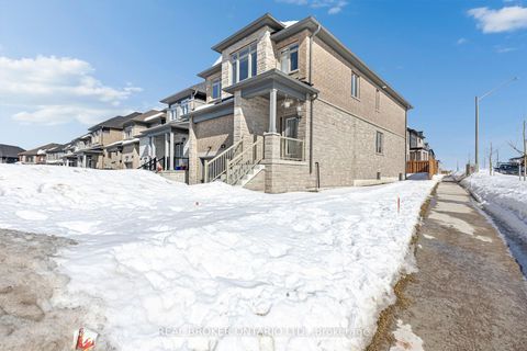 Photo 40 at 48 Barnyard Trail, Rural Barrie Southeast, Barrie