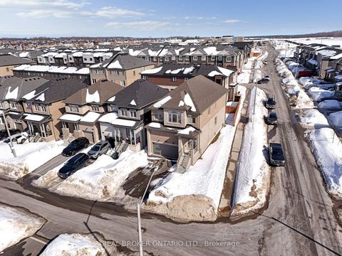 Photo 42 at 48 Barnyard Trail, Rural Barrie Southeast, Barrie