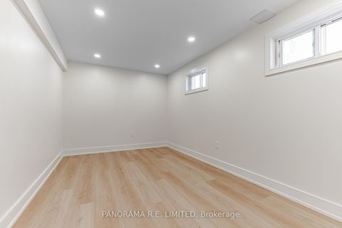 Photo 28 at 53 Vanguard Drive, City Centre West, Toronto