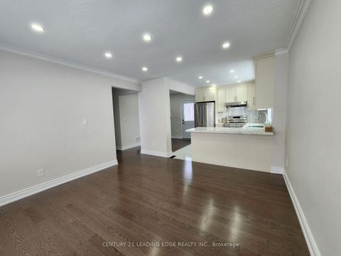 Photo 2 at 53 Milford Haven Drive, Morningside, Toronto
