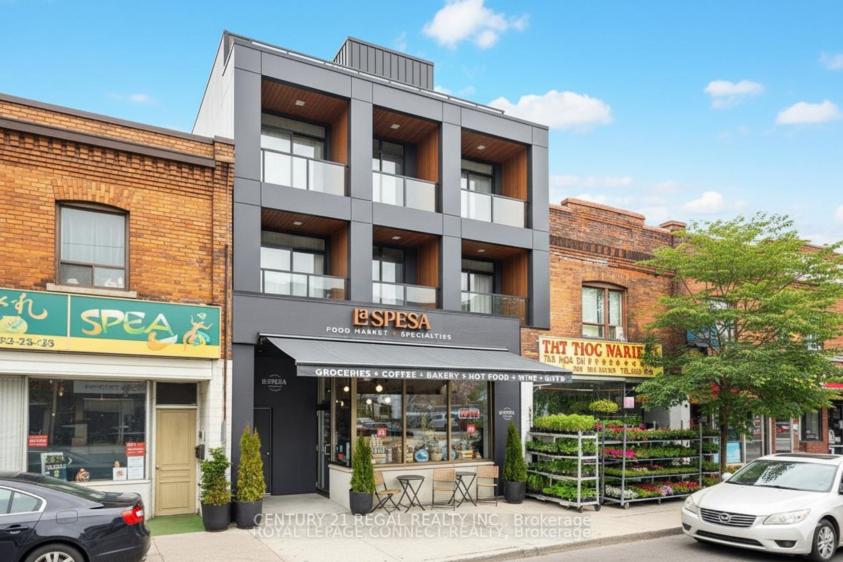 1700 St Clair Avenue W, Pellam Park, Toronto photo number 2