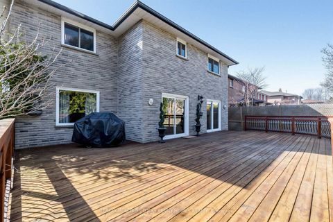 Photo 39 at 66 Marion Crescent, Raymerville, Markham