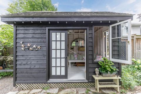 Photo 14 at 78 Wells Street, Aurora Village, Aurora