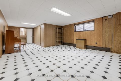 Photo 23 at 5 Bachelor Place, Windfields, Toronto