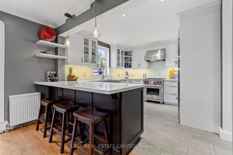 Photo 9 at 93 Ridge Hill Drive, Forest Hill North, Toronto