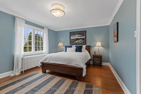 Photo 14 at 93 Ridge Hill Drive, Forest Hill North, Toronto