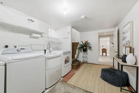 Photo 23 at 33 Willowhurst Crescent, Maryvale, Toronto