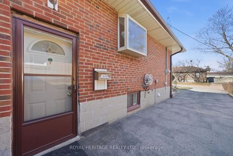 Photo 36 at 33 Willowhurst Crescent, Maryvale, Toronto