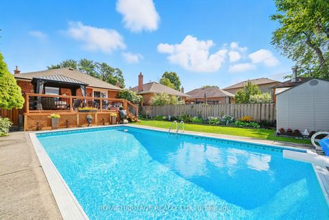 Photo 44 at 33 Willowhurst Crescent, Maryvale, Toronto