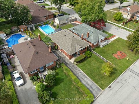 Photo 46 at 33 Willowhurst Crescent, Maryvale, Toronto