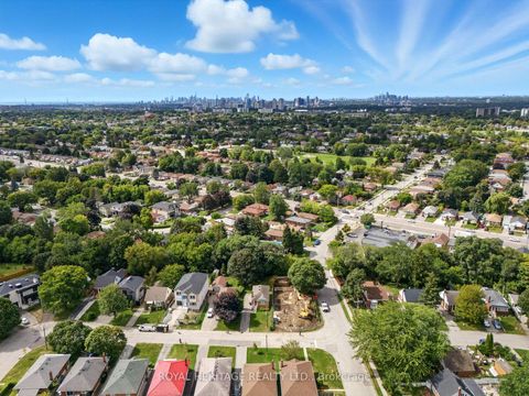 Photo 47 at 33 Willowhurst Crescent, Maryvale, Toronto