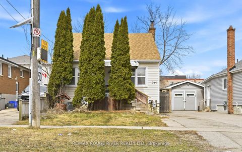 Photo 1 at 344 Elmgrove Avenue, Vanier, Oshawa